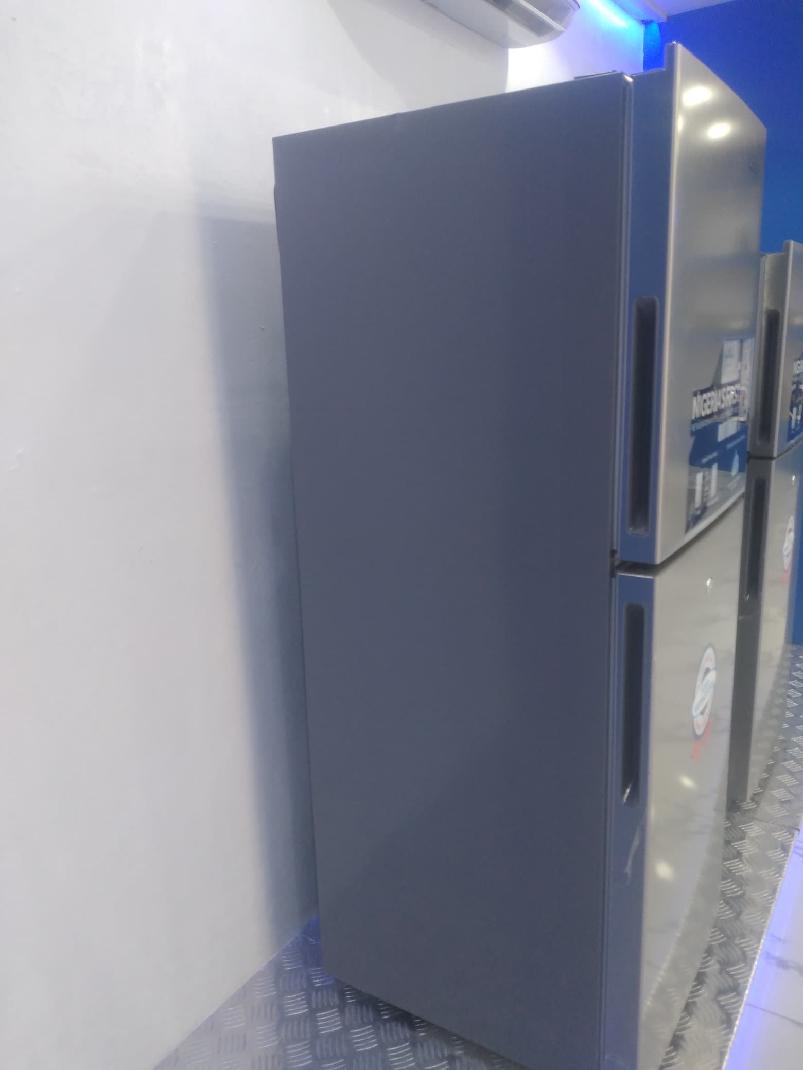 9ff8aca6-2bf5-4898-9bb3-e3ea6c41dd8d